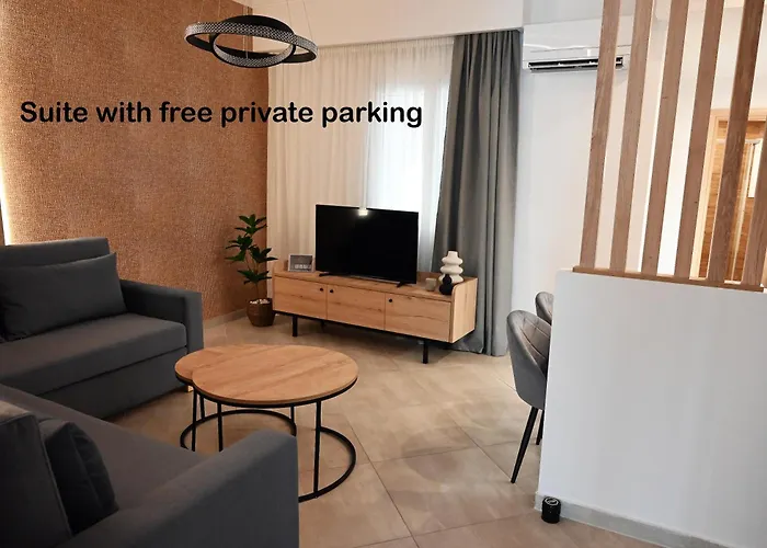 Mouson Luxury Suite With Free Private Parking