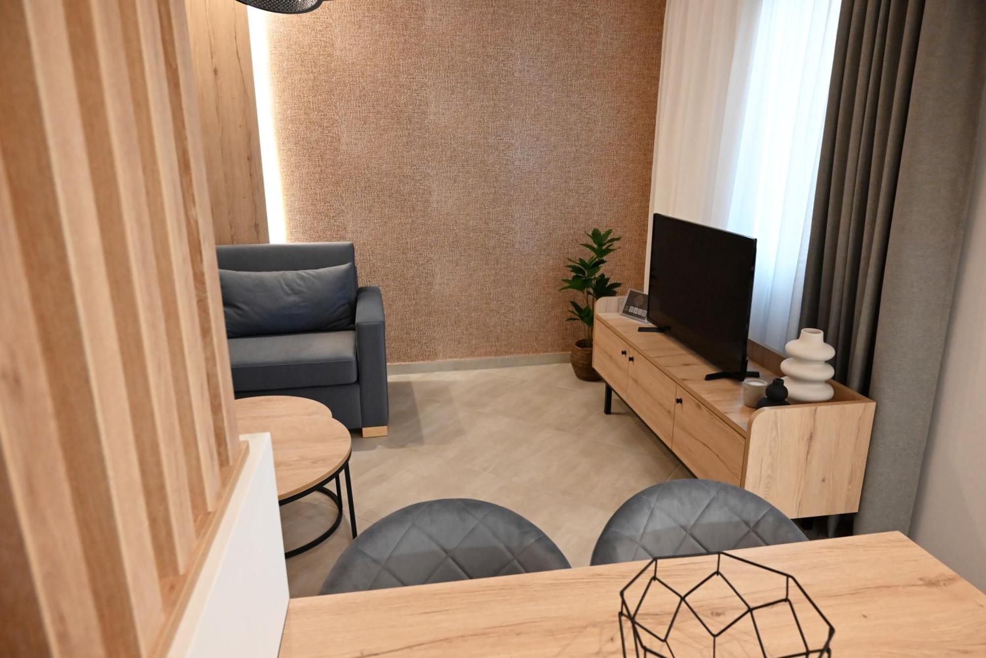 Apartment Mouson Luxury With Free Private Parking